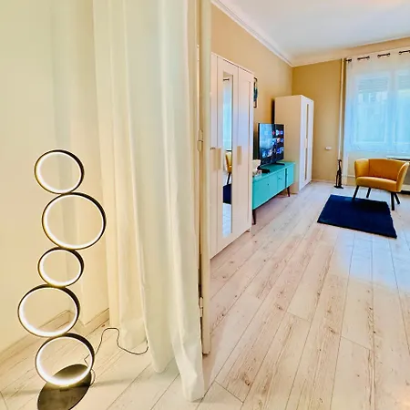 Comfort Oasis - District 9