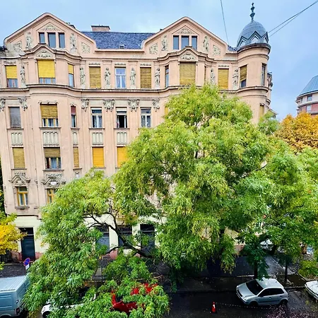 Comfort Oasis - District 9 * Budapeşte